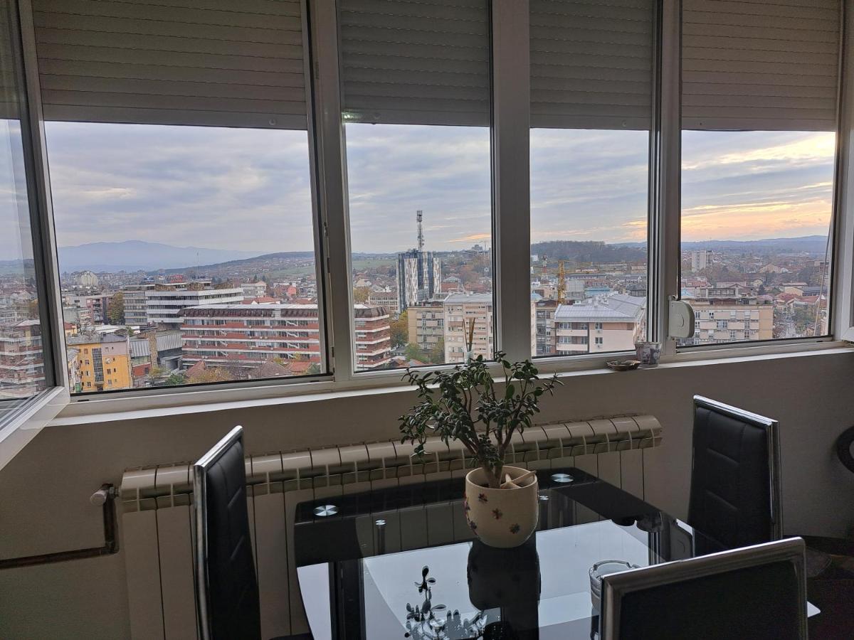 Apartman Sa Panoramom Kruševac Dış mekan fotoğraf
