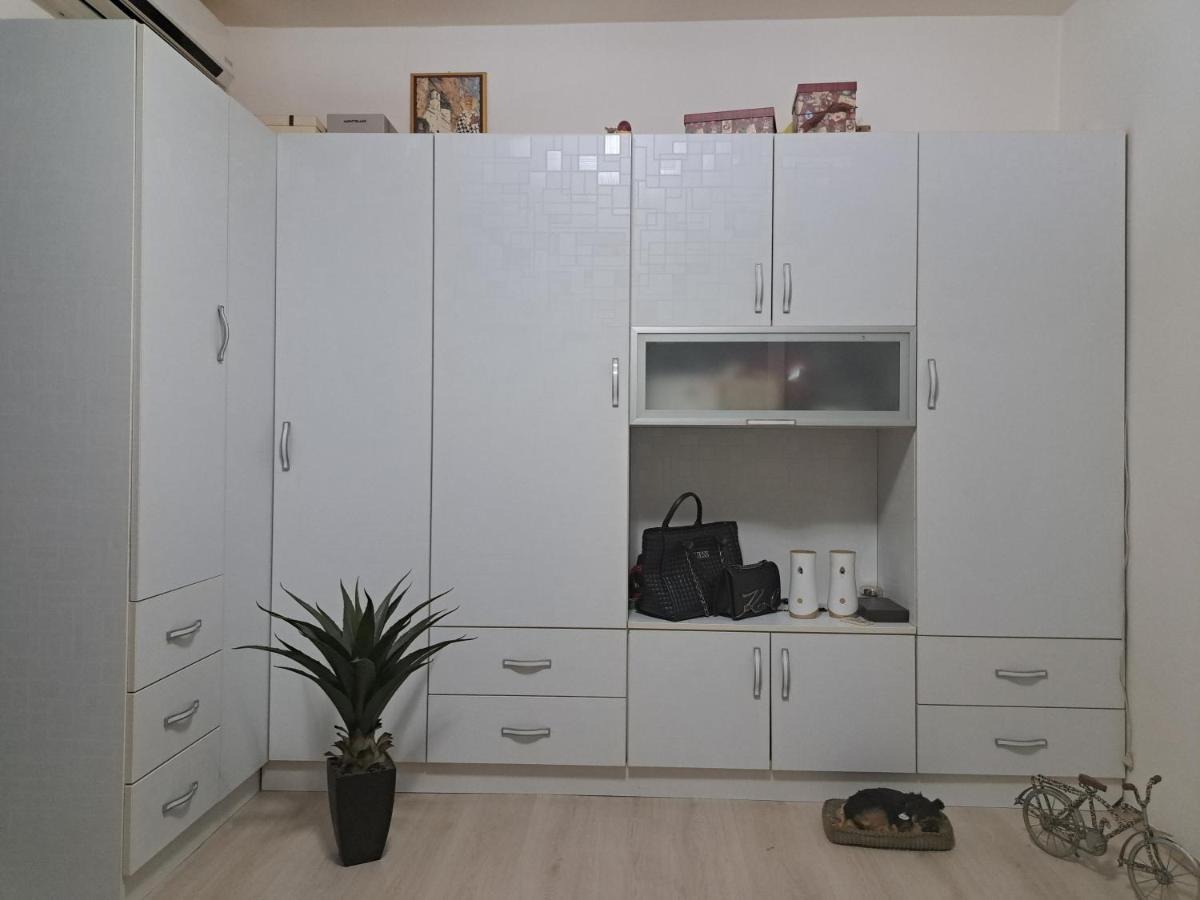 Apartman Sa Panoramom Kruševac Dış mekan fotoğraf